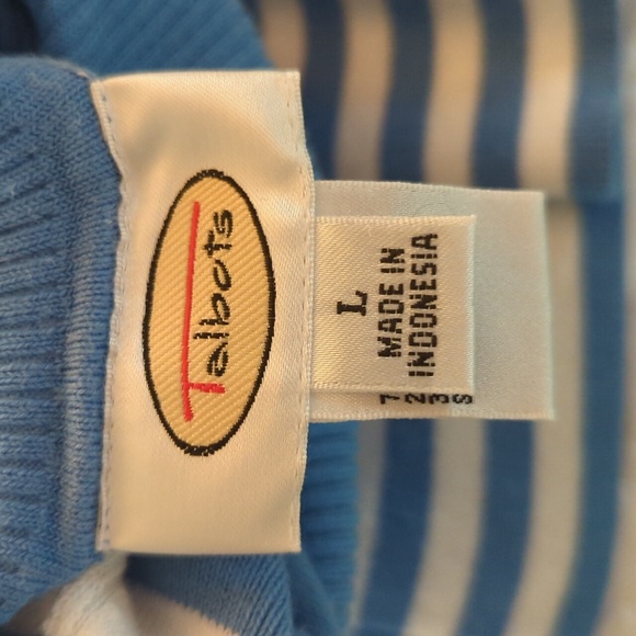 Sweater - Picture 3 of 4